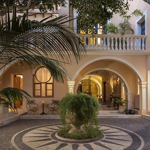 Casa Delfino Hotel & Spa